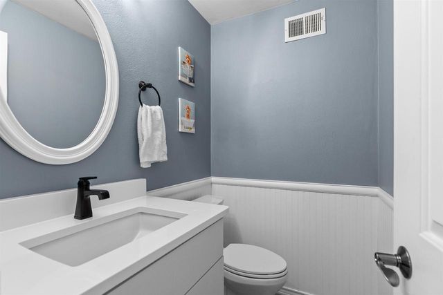 45 FOX POINT DRIVE, Appleton, WI 54911