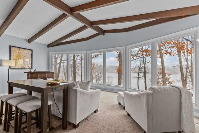 45 FOX POINT DRIVE, Appleton, WI 54911