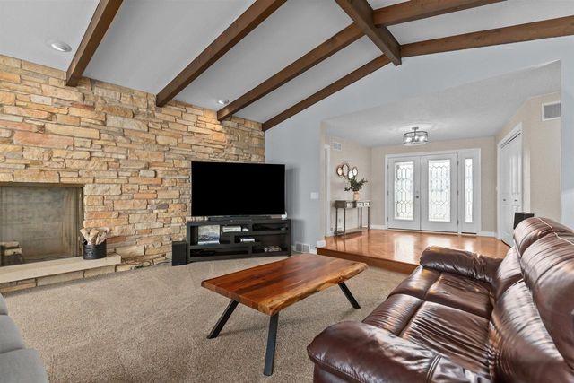 45 FOX POINT DRIVE, Appleton, WI 54911