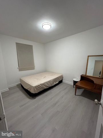 5822 OAKLAND ST, Philadelphia, PA 19149