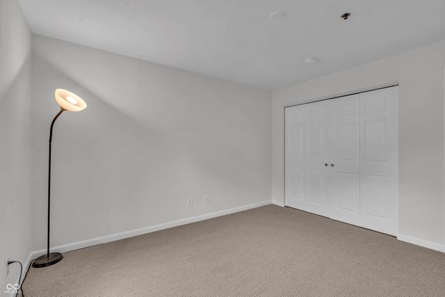 8176 Shorewalk Drive, Indianapolis, IN 46236