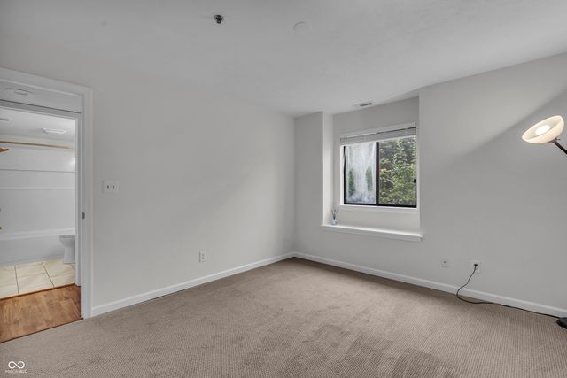 8176 Shorewalk Drive, Indianapolis, IN 46236