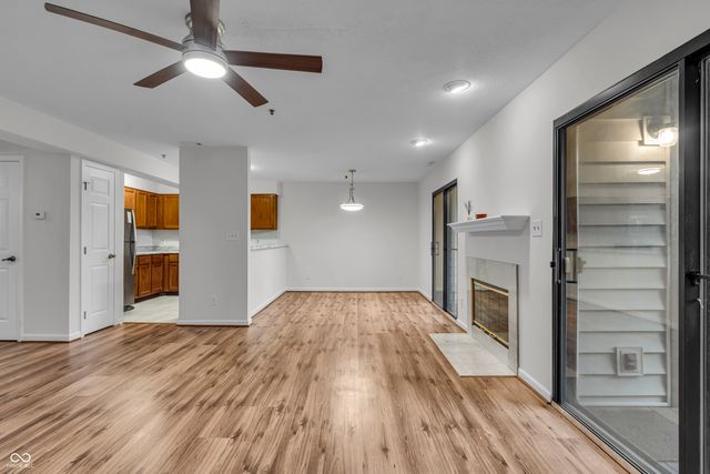 8176 Shorewalk Drive, Indianapolis, IN 46236