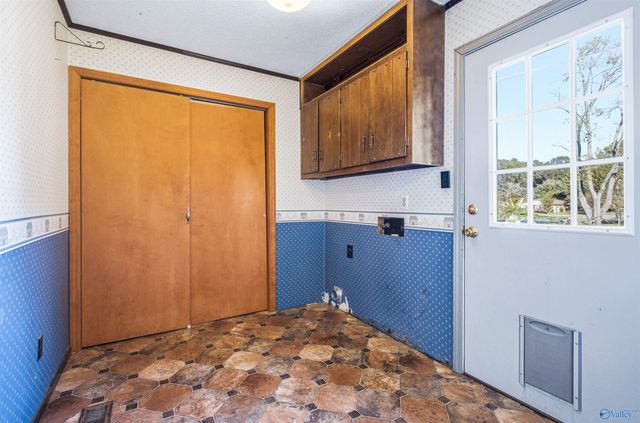 501 Christopher Drive, Athens, AL 35611