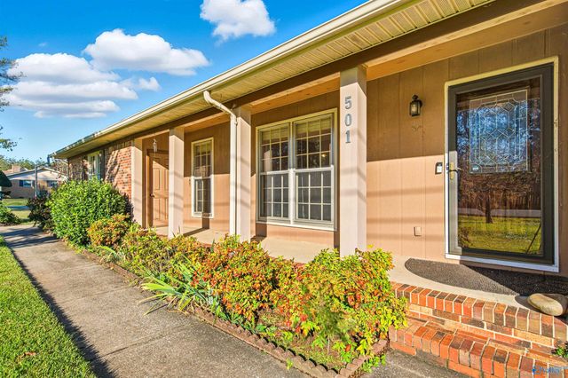 501 Christopher Drive, Athens, AL 35611