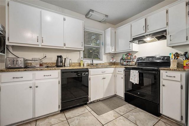 15 Alexander Street, Mobile, AL 36607