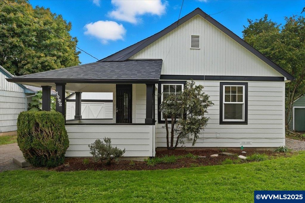 1492 Ruge St NW, Salem, OR 97304