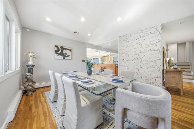 54 Oakvale Rd, Newton, MA 02468