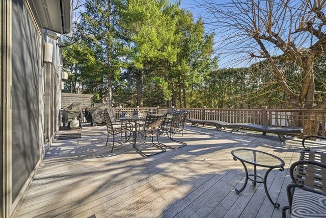 54 Oakvale Rd, Newton, MA 02468