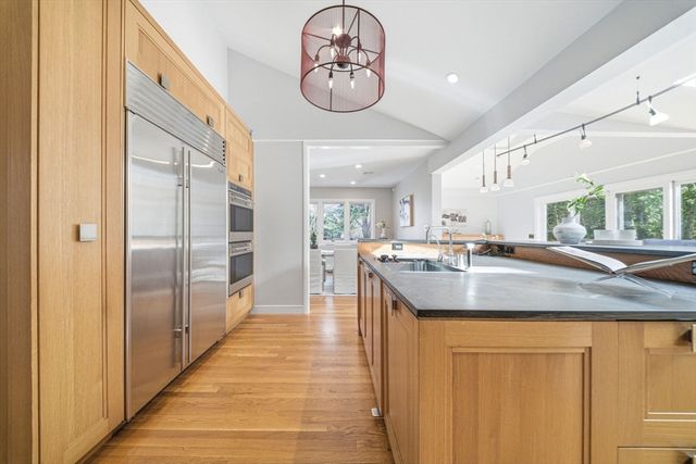 54 Oakvale Rd, Newton, MA 02468