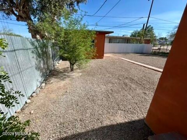 720 W Kelso Street, Tucson, AZ 85705