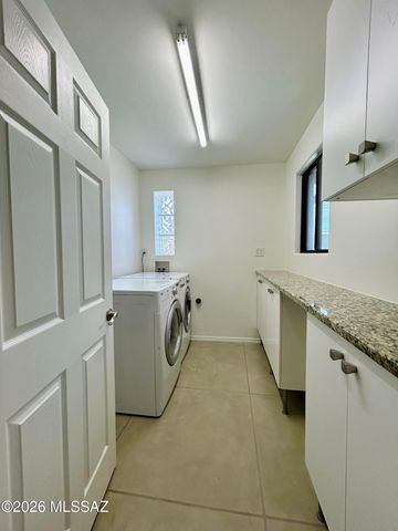 720 W Kelso Street, Tucson, AZ 85705
