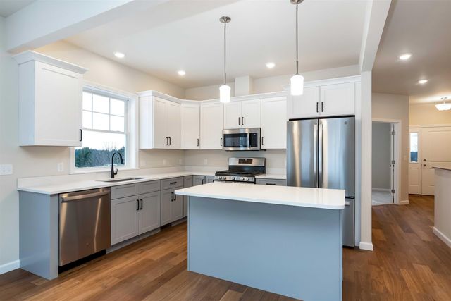 5 Dogwood Circle 5 Welchii, Milton, VT 05468