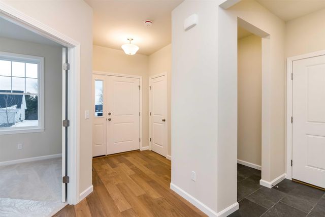 5 Dogwood Circle 5 Welchii, Milton, VT 05468