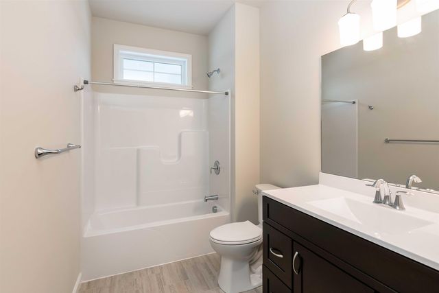 5 Dogwood Circle 5 Welchii, Milton, VT 05468