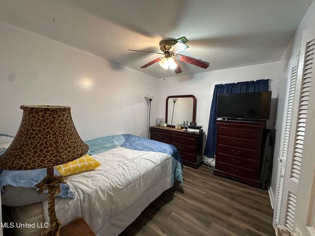 5347 Cedar Park Drive, Jackson, MS 39206