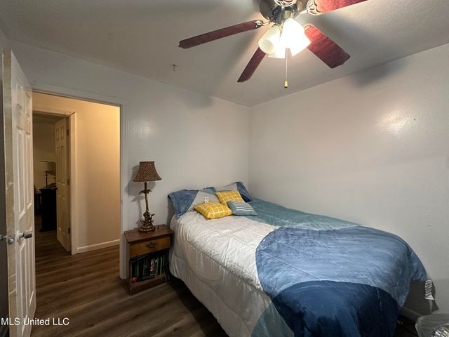 5347 Cedar Park Drive, Jackson, MS 39206