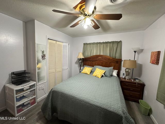 5347 Cedar Park Drive, Jackson, MS 39206