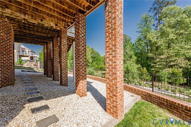 7615 Patriots Landing Pl, Quinton, VA 23141