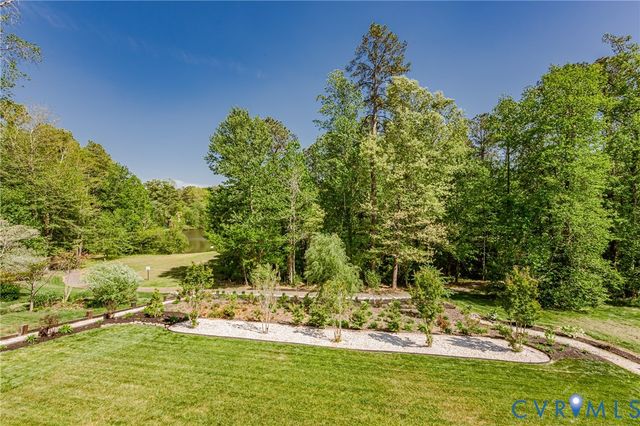 7615 Patriots Landing Pl, Quinton, VA 23141