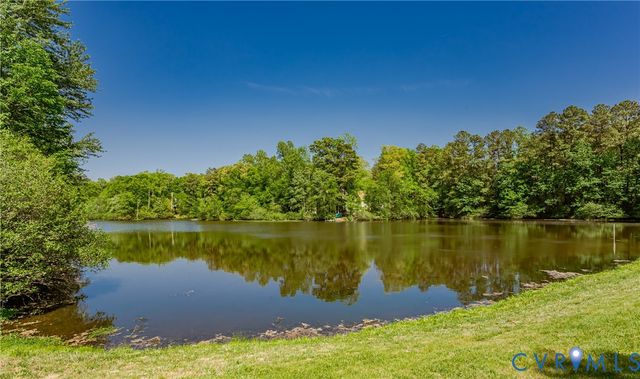 7615 Patriots Landing Pl, Quinton, VA 23141