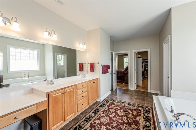 7615 Patriots Landing Pl, Quinton, VA 23141