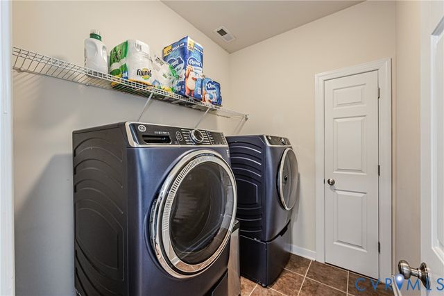 7615 Patriots Landing Pl, Quinton, VA 23141