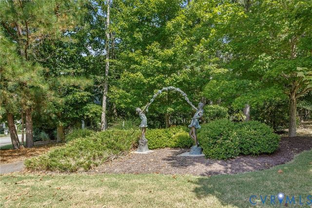 7615 Patriots Landing Pl, Quinton, VA 23141