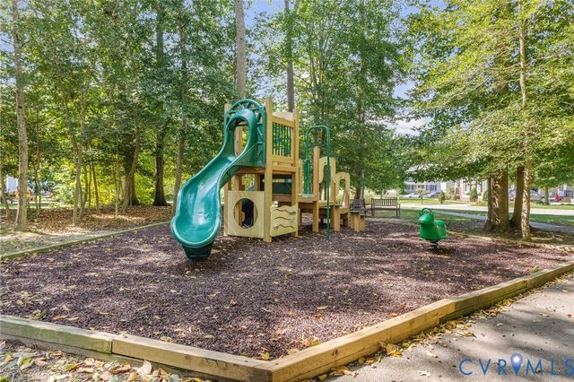 7615 Patriots Landing Pl, Quinton, VA 23141