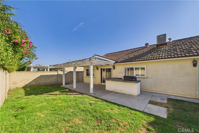 5275 Vista Real, Cypress, CA 90630