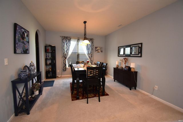 603 S Bobcat Bend, Bloomington, IN 47403