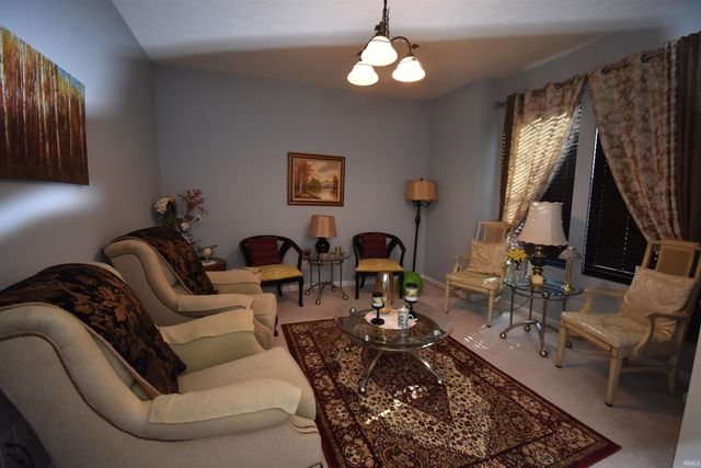 603 S Bobcat Bend, Bloomington, IN 47403