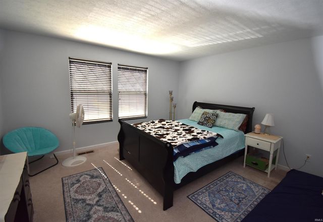 603 S Bobcat Bend, Bloomington, IN 47403