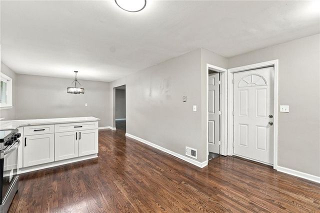 2988 Valley Ridge Drive, Decatur, GA 30032