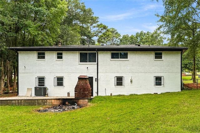 2988 Valley Ridge Drive, Decatur, GA 30032