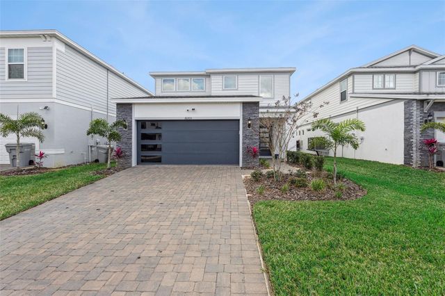 16205 SAINT KITTS CIRCLE, Clermont, FL 34714