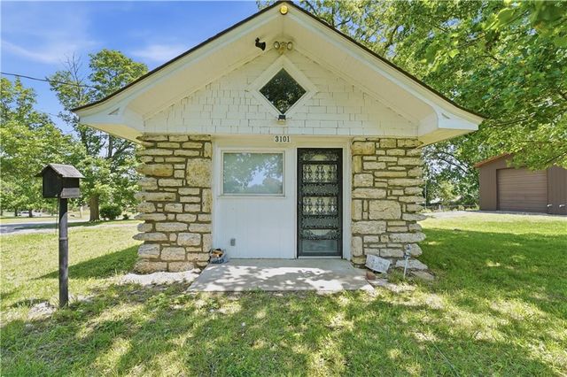 3101 Blue Ridge Boulevard, Independence, MO 64052
