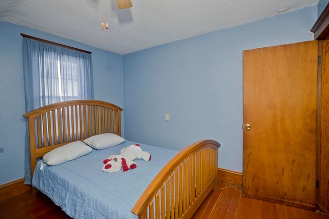 328 Newton St, South Hadley, MA 01075