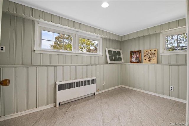 916 Lawrence Court, North Woodmere, NY 11581