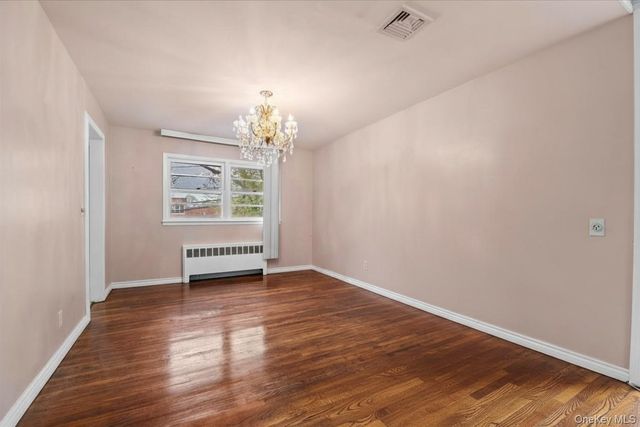 916 Lawrence Court, North Woodmere, NY 11581