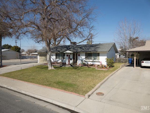 5812 Burke Way, Bakersfield, CA 93309