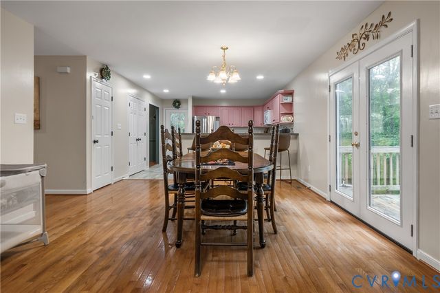 12716 Middlebrook Rd, Chester, VA 23831