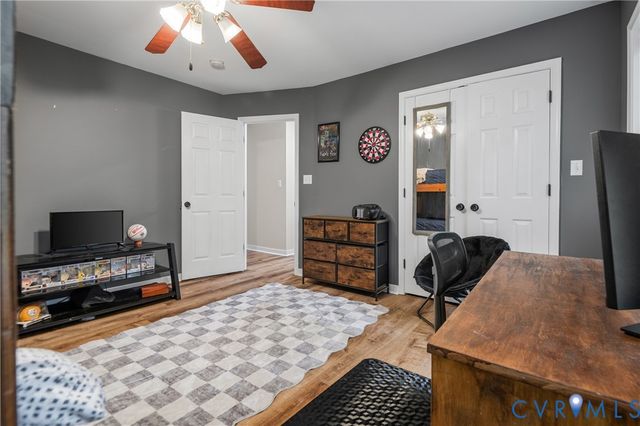 12716 Middlebrook Rd, Chester, VA 23831