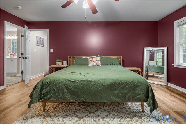 12716 Middlebrook Rd, Chester, VA 23831