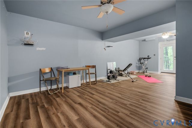 12716 Middlebrook Rd, Chester, VA 23831