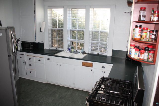 415 3rd Ave, Eau Claire, WI 54703