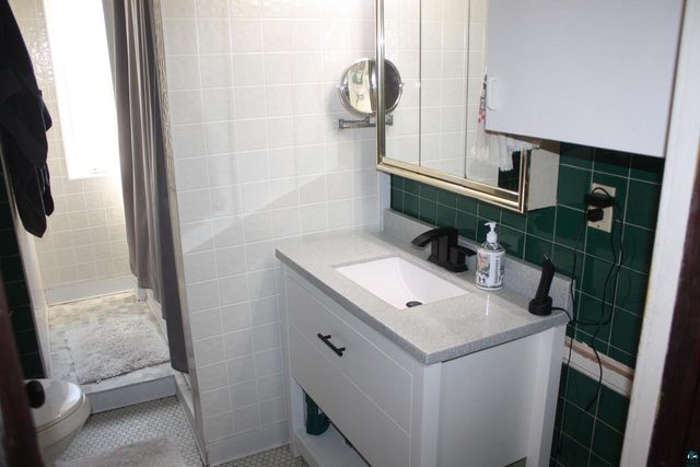 415 3rd Ave, Eau Claire, WI 54703