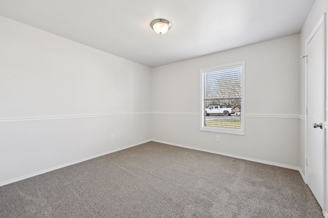 7020 Green Ridge Trail, North Richland Hills, TX 76182