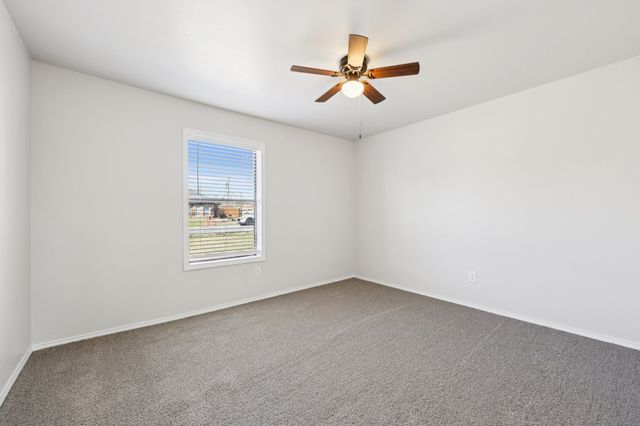 7020 Green Ridge Trail, North Richland Hills, TX 76182