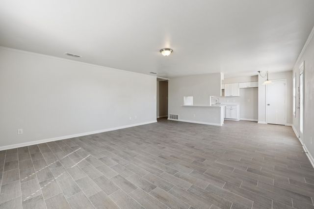 7020 Green Ridge Trail, North Richland Hills, TX 76182